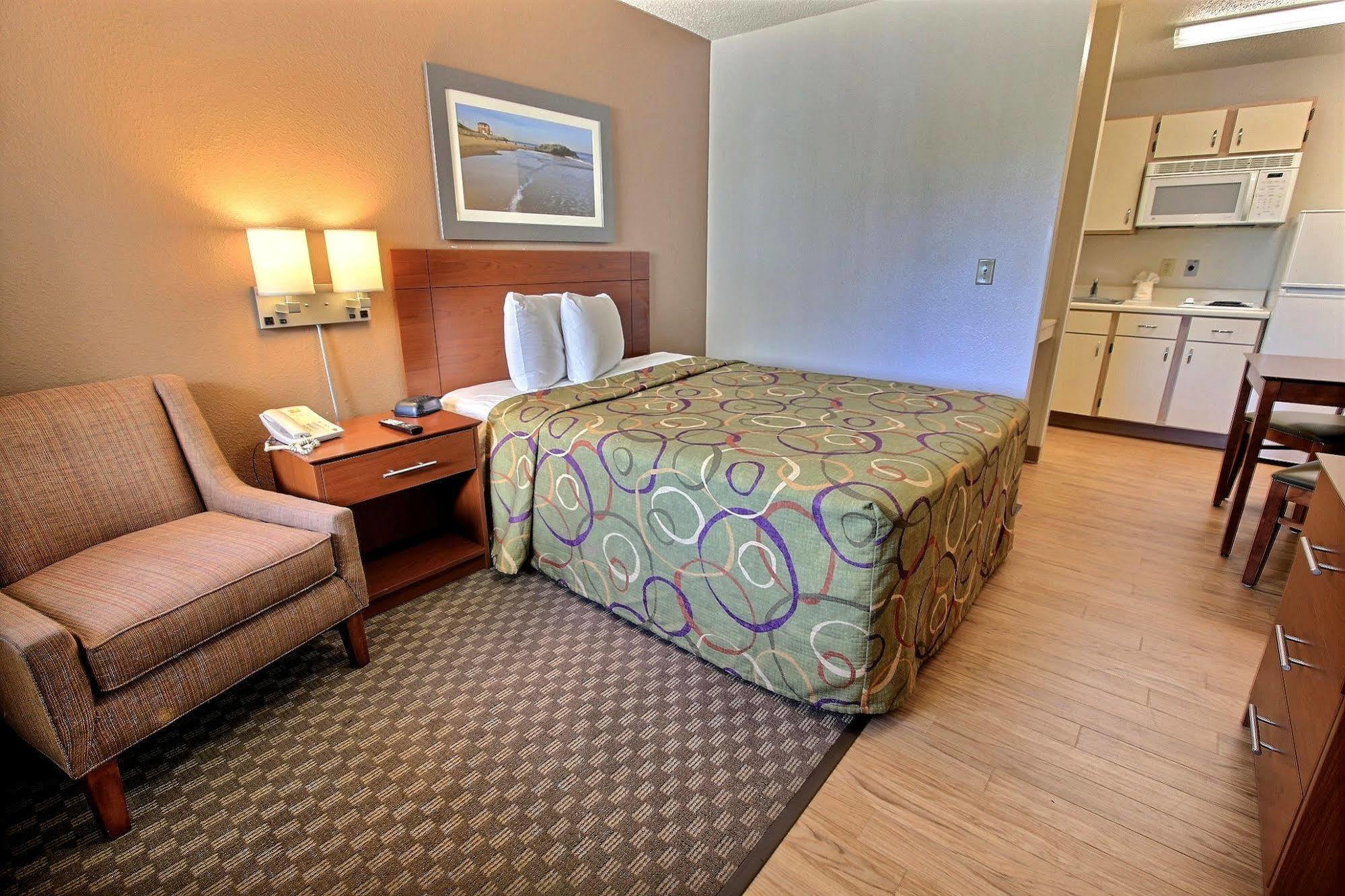 Intown Suites Extended Stay Chesapeake Va - I-64 Crossways Blvd Dış mekan fotoğraf