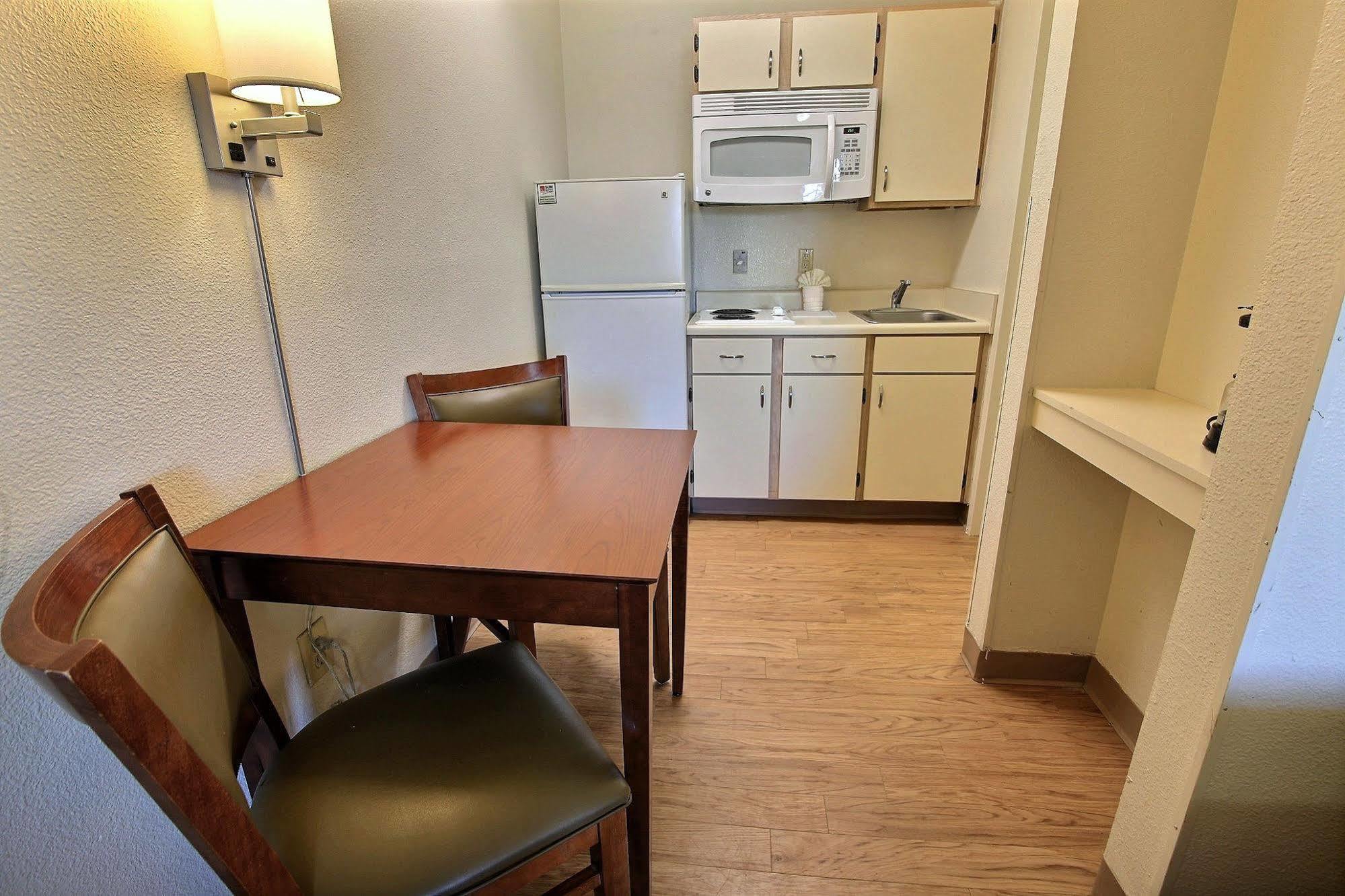 Intown Suites Extended Stay Chesapeake Va - I-64 Crossways Blvd Dış mekan fotoğraf